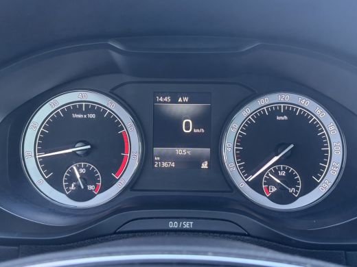 Skoda Karoq 1.5 TSI ACT Business | Stuurverwarming | Apple Carplay | Parkeer Sensoren | Cruise ActivLease financial lease