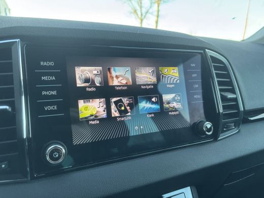 Skoda Karoq 1.5 TSI ACT Business | Stuurverwarming | Apple Carplay | Parkeer Sensoren | Cruise ActivLease financial lease