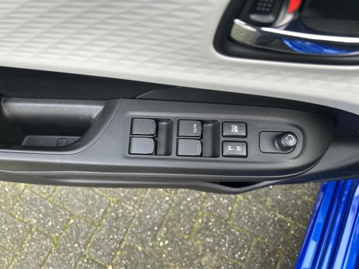 Suzuki Swift 1.2 Select Smart Hybrid ActivLease financial lease