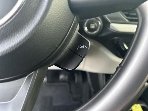 Suzuki Swift 1.2 Select Smart Hybrid ActivLease financial lease