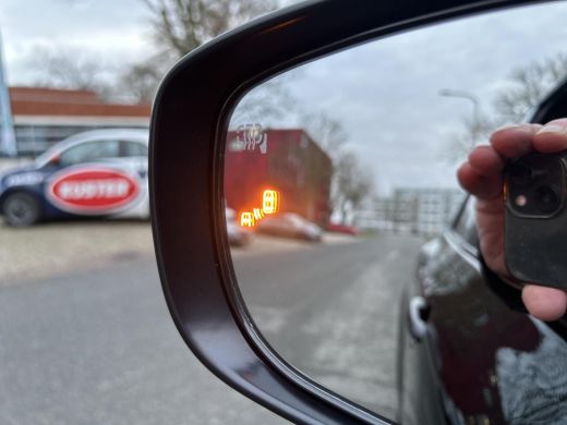 Suzuki Swift 1.2 Select Smart Hybrid ActivLease financial lease