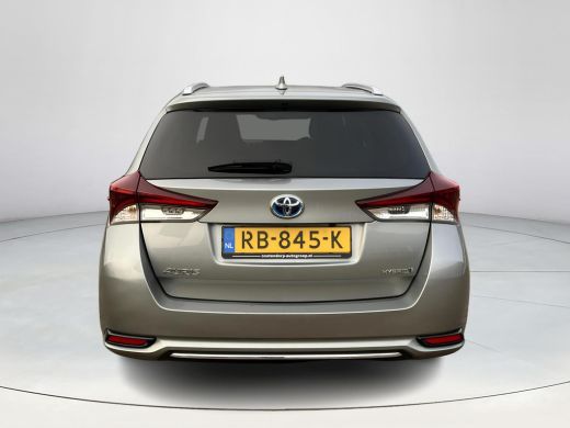 Toyota Auris 1.8 Hybrid Dynamic | Navigatie | Panoramadak | Bluetooth | Parkeercamera | Cruise control | ActivLease financial lease