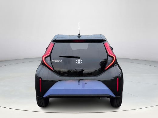 Toyota Aygo Hybrid 115 pulse | Android Auto | Apple Carplay | Lavender met zwart dak | Automaat ActivLease financial lease