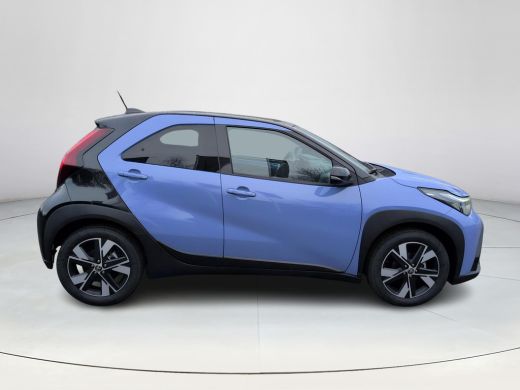 Toyota Aygo Hybrid 115 pulse | Android Auto | Apple Carplay | Lavender met zwart dak | Automaat ActivLease financial lease