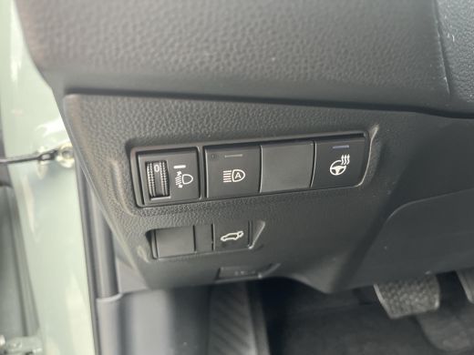 Toyota Corolla Cross Hybrid 140 Dynamic | Panodak | Uit voorraad leverbaar | &euro; 1.500 extra inruilwaarde | ActivLease financial lease