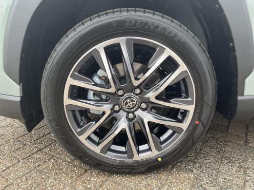Toyota Corolla Cross Hybrid 140 Dynamic | Panodak | Uit voorraad leverbaar | &euro; 1.500 extra inruilwaarde | ActivLease financial lease