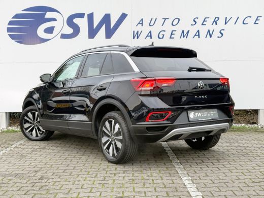 Volkswagen T-Roc 1.5 TSI Move | CarPlay | Camera | Cruise | LED | DAB+ | 17 inch ActivLease financial lease