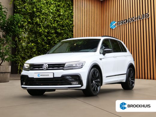 Volkswagen Tiguan 1.5 TSI ACT Highline Business R | Panoramadak | CarPlay | Stoelverwarming | Adaptive Cruise | Cam...
