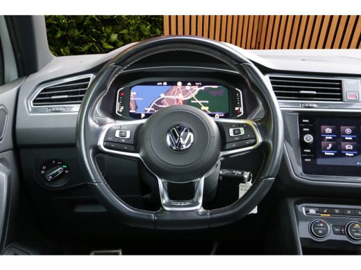 Volkswagen Tiguan 1.5 TSI ACT Highline Business R | Panoramadak | CarPlay | Stoelverwarming | Adaptive Cruise | Cam... ActivLease financial lease