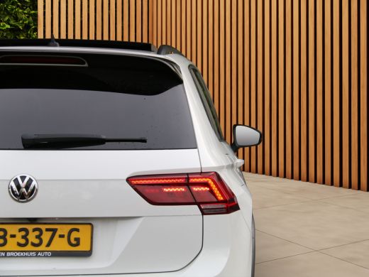 Volkswagen Tiguan 1.5 TSI ACT Highline Business R | Panoramadak | CarPlay | Stoelverwarming | Adaptive Cruise | Cam... ActivLease financial lease