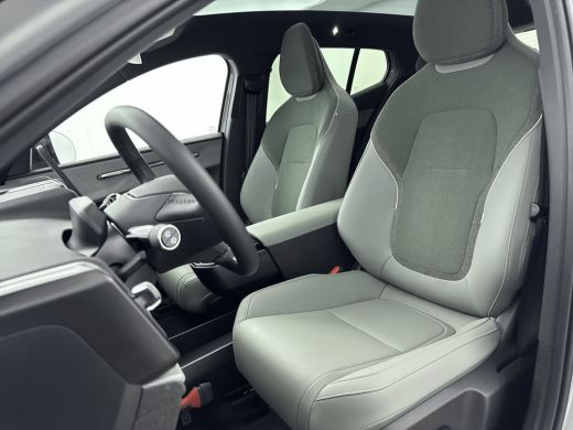 Volvo  EX30 Twin Motor Performance Ultra 69 kWh | Warmtepomp | Stoel + Stuur verwarming | Extra getint Glas |... ActivLease financial lease