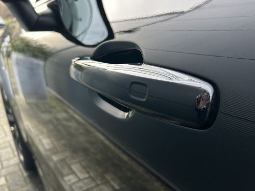 Volvo  XC60 2.0 T6 Plug-in hybrid AWD Ultra Dark | MY26 | HU-Display | Panoramadak | Trekhaak | 360 Camera | ActivLease financial lease