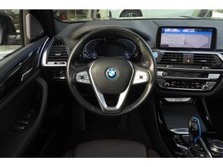 BMW iX3 High Executive / Trekhaak / Sportstoelen / Comfort Access / Adaptieve LED / Parking Assistant Plu...