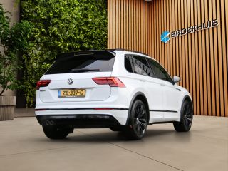 Volkswagen Tiguan 1.5 TSI ACT Highline Business R | Panoramadak | CarPlay | Stoelverwarming | Adaptive Cruise | Cam...