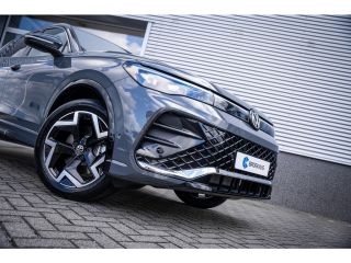 Volkswagen Tiguan R-Line Edition - eHybrid | 'App-Connect' draadloze smartphone integratie | Automatische afstandsr...