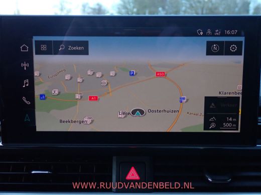 Audi A4 Limousine 35 TFSI Launch edition Business NAVI / CRUISE / SPORT ONDERSTEL + STOELEN ActivLease financial lease