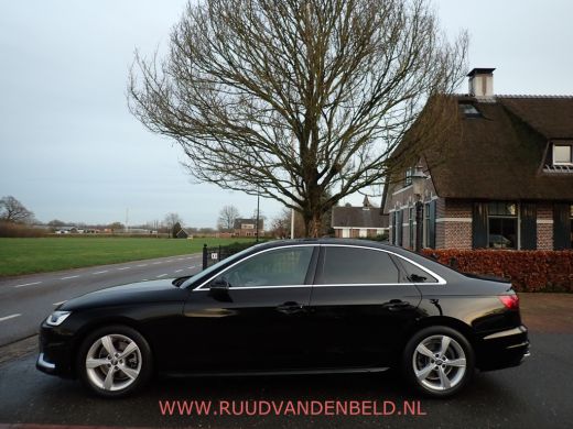 Audi A4 Limousine 35 TFSI Launch edition Business NAVI / CRUISE / SPORT ONDERSTEL + STOELEN ActivLease financial lease