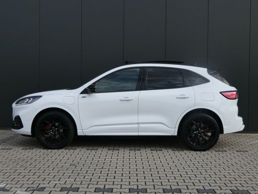 Ford Kuga 2.5 PHEV ST-Line X | Black Pack / Graphite Tech | Panoramadak | B&O | Adaptive LED | Winterpack |... ActivLease financial lease
