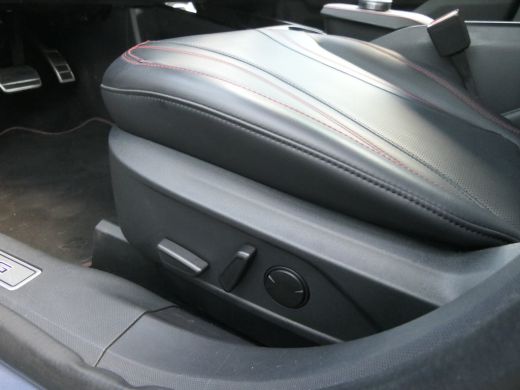 Ford Mustang Mach-E Mach-E AWD 75 kWh | Panoramadak | 360 Camera | Adaptive Cruise | BLIS | Elektrische Achterklep | ... ActivLease financial lease