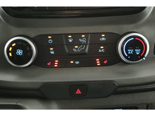 Ford Transit 2.0 TDCI L2H2 | Euro6 | Automaat | Airco | Cruise | Camera | 3-Zits | Trekh. | Stoelverw. | Carplay ActivLease financial lease