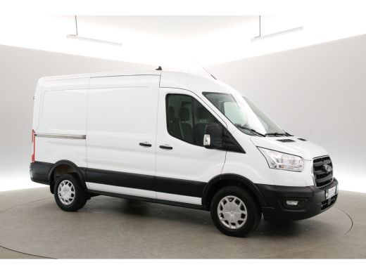Ford Transit 2.0 TDCI L2H2 | Euro6 | Automaat | Airco | Cruise | Camera | 3-Zits | Trekh. | Stoelverw. | Carplay ActivLease financial lease