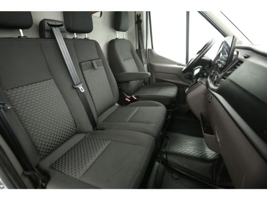 Ford Transit 2.0 TDCI L2H2 | Euro6 | Automaat | Airco | Cruise | Camera | 3-Zits | Trekh. | Stoelverw. | Carplay ActivLease financial lease