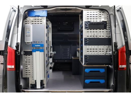 Mercedes-Benz Vito 114 CDI 136pk Compact 9G Automaat 2x Schuifdeur/LED/Camera/Inrichting 08-2022 ActivLease financial lease