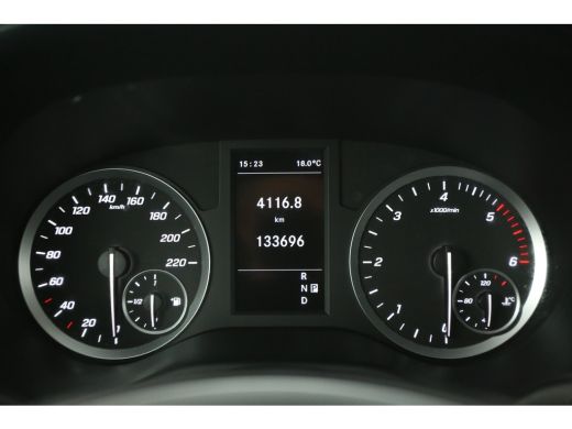 Mercedes-Benz Vito 114 CDI Lang | Automaat | Airco | Cruise | 3-Zits | Trekh. | Carplay | Stoelverw. | 18''LMV ActivLease financial lease