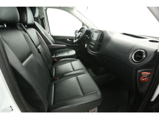 Mercedes-Benz Vito 114 CDI Lang | Automaat | Airco | Cruise | 3-Zits | Trekh. | Carplay | Stoelverw. | 18''LMV ActivLease financial lease