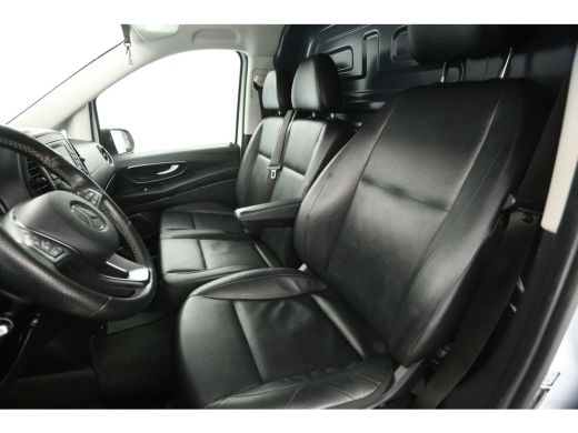 Mercedes-Benz Vito 114 CDI Lang | Automaat | Airco | Cruise | 3-Zits | Trekh. | Carplay | Stoelverw. | 18''LMV ActivLease financial lease