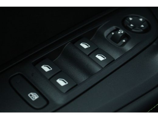 Peugeot 2008 1.2 Hybrid 145 GT Automaat ActivLease financial lease