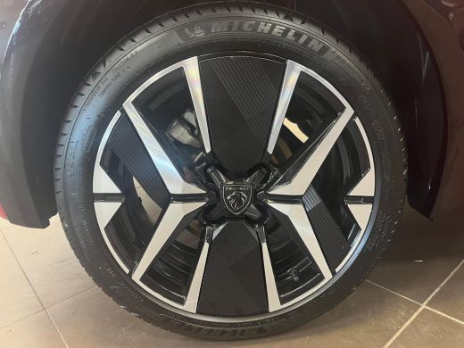 Peugeot 208 Hybrid 100 e-DCS6 GT | Achteruitrijcamera | Cruise control | DAB | Full-LED koplampen | Keyless e... ActivLease financial lease