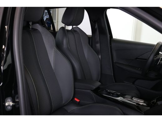 Peugeot 208 Hybrid 100 e-DCS6 GT | Achteruitrijcamera | PDC V+A | Cruise control | Apple Carplay | Full-led |... ActivLease financial lease