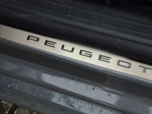 Peugeot 208 Hybrid 100 e-DCS6 GT Camera | Keyless | Full LED | Parkeersensoren | Half leder | ActivLease financial lease