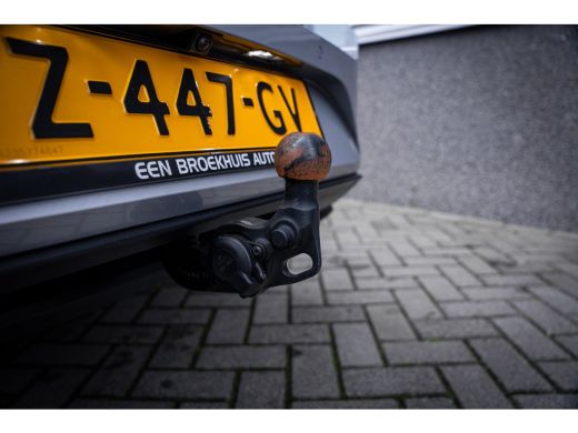 Seat Leon Sportstourer 1.0 eTSI Style Business Intense | Achteruitrijcamera | Apple Carplay/Android Auto|te... ActivLease financial lease