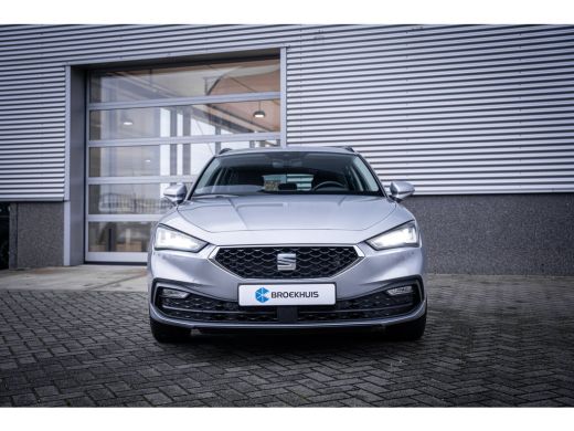 Seat Leon Sportstourer 1.0 eTSI Style Business Intense | Achteruitrijcamera | Apple Carplay/Android Auto|te... ActivLease financial lease