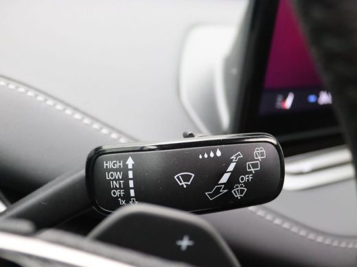 Skoda Enyaq iV 85 Sportline 286PK Aut. Pano-Schuifkanteldak, Warmtepomp, Achteruitrijcamera, Navigatie, Keyless,... ActivLease financial lease