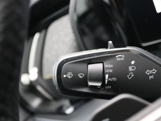 Skoda Kodiaq 1.5 TSI MHEV Business Edition 7p. 150PK DSG matrix led, trekhaak, adaptive cruise met travel assi... ActivLease financial lease