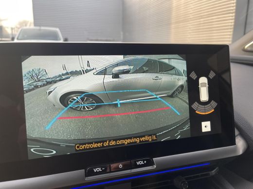 Toyota C-HR 2.0 Plug-in Hybrid 220 Black Edition ActivLease financial lease