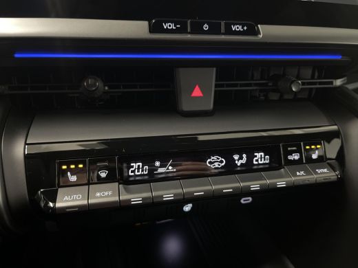 Toyota C-HR 2.0 Plug-in Hybrid 220 Black Edition ActivLease financial lease