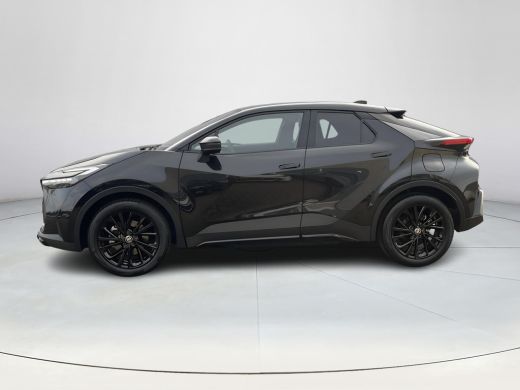 Toyota C-HR 2.0 Plug-in Hybrid 220 Black Edition ActivLease financial lease
