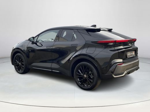 Toyota C-HR 2.0 Plug-in Hybrid 220 Black Edition ActivLease financial lease