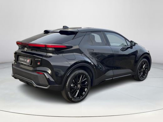 Toyota C-HR 2.0 Plug-in Hybrid 220 Black Edition ActivLease financial lease