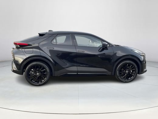 Toyota C-HR 2.0 Plug-in Hybrid 220 Black Edition ActivLease financial lease