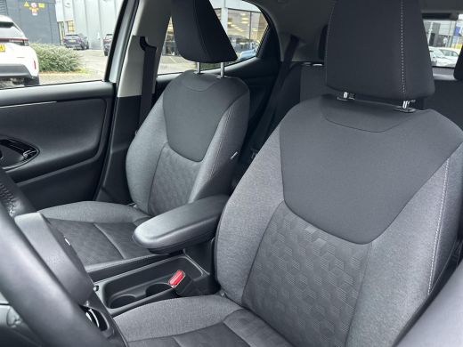 Toyota Yaris 1.5 Hybrid 115 Dynamic (Carplay - Adaptive cruise) ActivLease financial lease