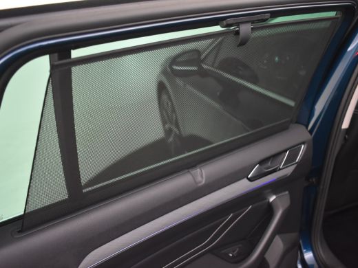 Volkswagen Passat Variant GTE Business 218pk | Panorama dak | Trekhaak | Head-up display | Dodehoekdetectie | Leder... ActivLease financial lease