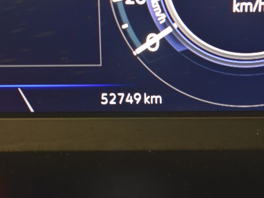 Volkswagen Passat Variant GTE Business 218pk | Panorama dak | Trekhaak | Head-up display | Dodehoekdetectie | Leder... ActivLease financial lease