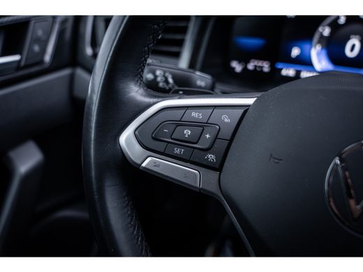 Volkswagen Polo 1.0 TSI Life Business | Achteruitrijcamera | Airco (automatisch) | Voorstoelen verwarmd ActivLease financial lease