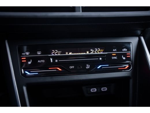 Volkswagen Polo 1.0 TSI Life Business | Achteruitrijcamera | Airco (automatisch) | Parkeersensor voor en achter ActivLease financial lease