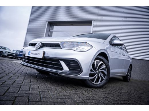 Volkswagen Polo 1.0 TSI Life Business | Achteruitrijcamera | Airco (automatisch) | Parkeersensor voor en achter ActivLease financial lease